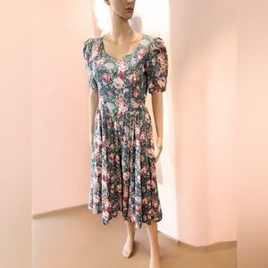 TRUE VTG 80’s HANDMADE “Laura Ashley” style floral Garden cottage dress pockets